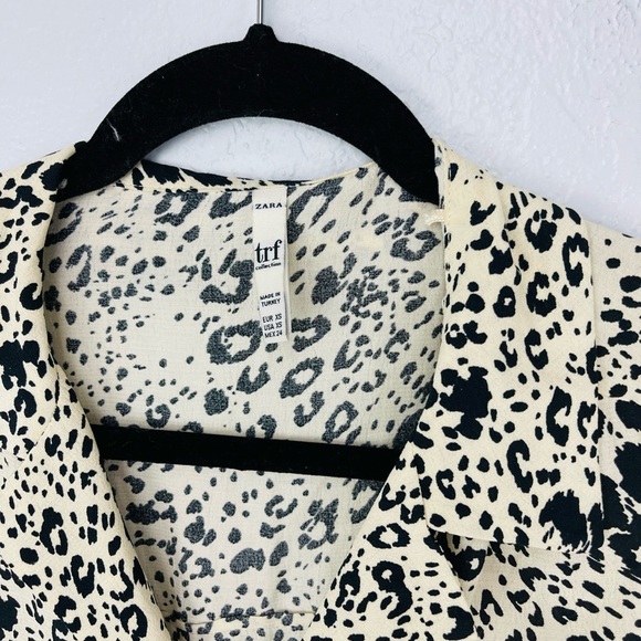 Zara Cream & Black Leopard Print Button Down collar Causal Loose Fit Blouse - Picture 3 of 6
